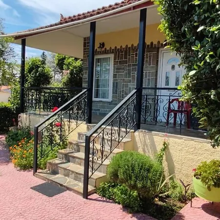 Eretria Vacation House Prázdninový dům