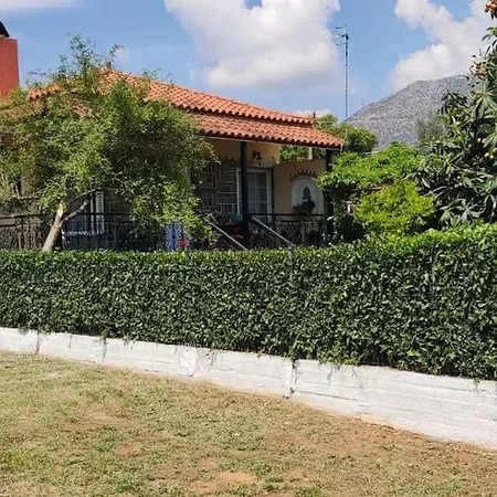 Eretria Vacation House Vakantiehuis Erétria